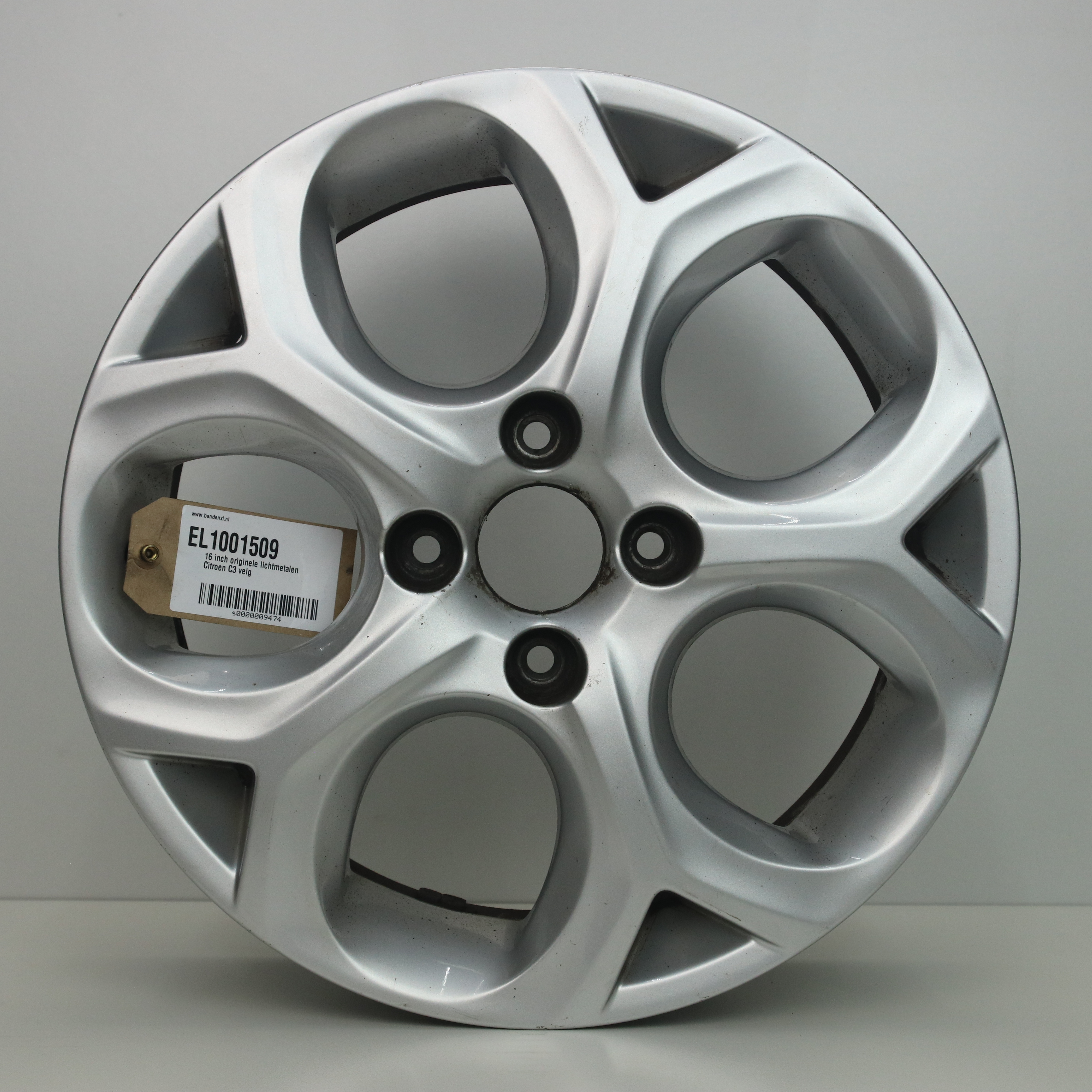 Bloody pellet dempen BandenXL EL 16 inch originele lichtmetalen Citroen C3 velg