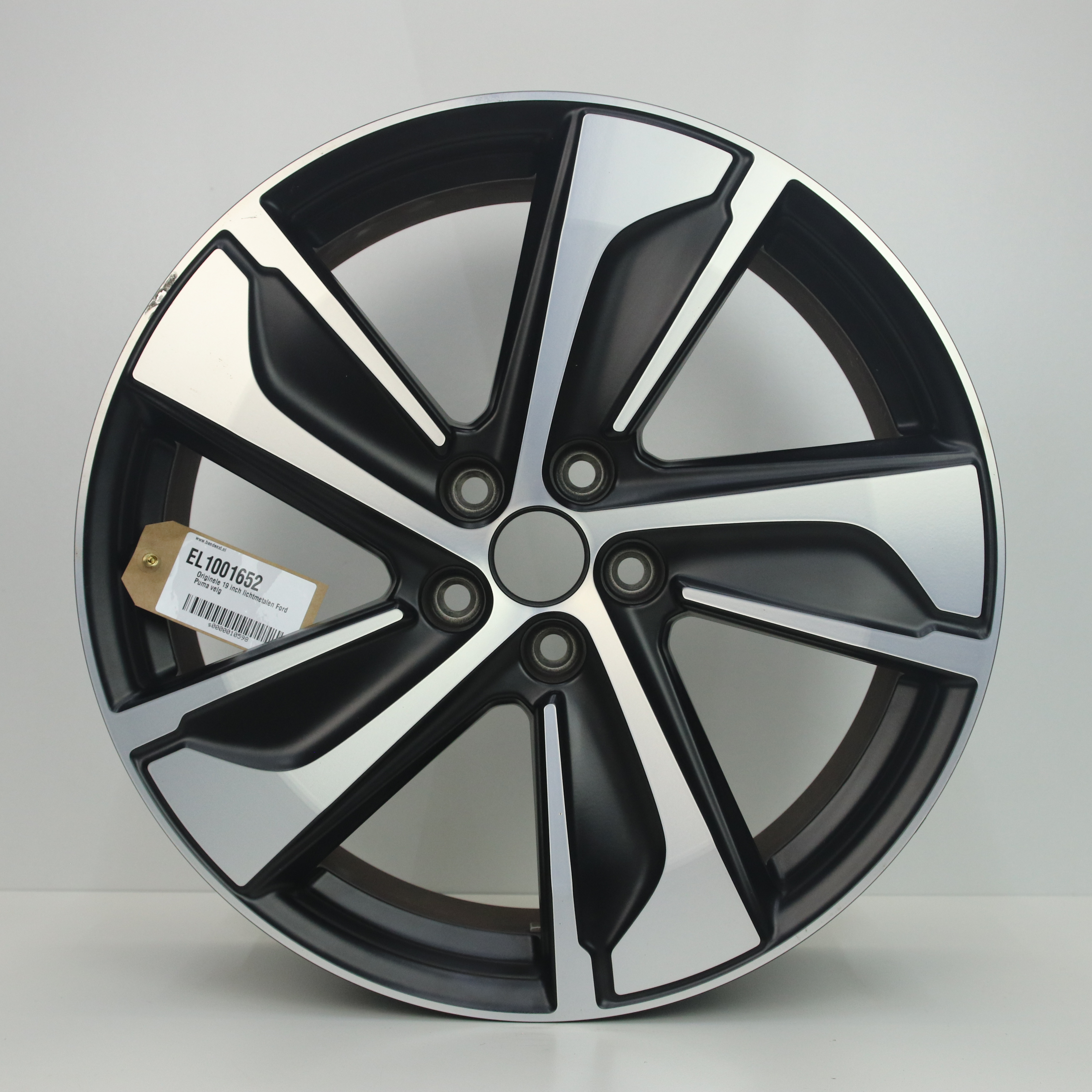 19 inch originele lichtmetalen Ford Puma velg